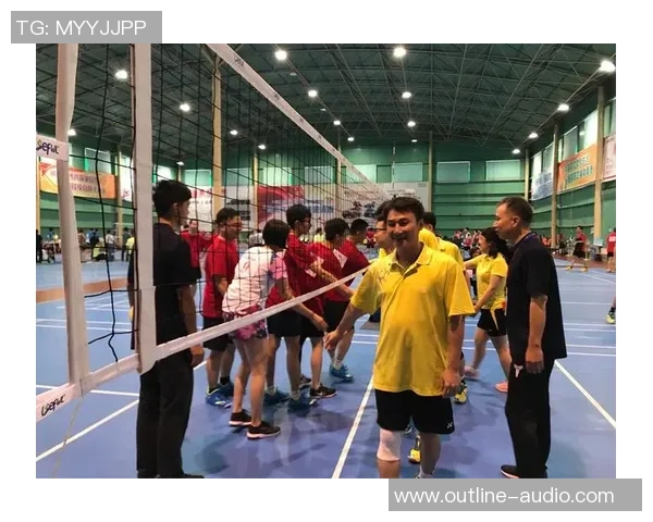 广州排球队在大师赛中的比赛经验与表现分析与点评